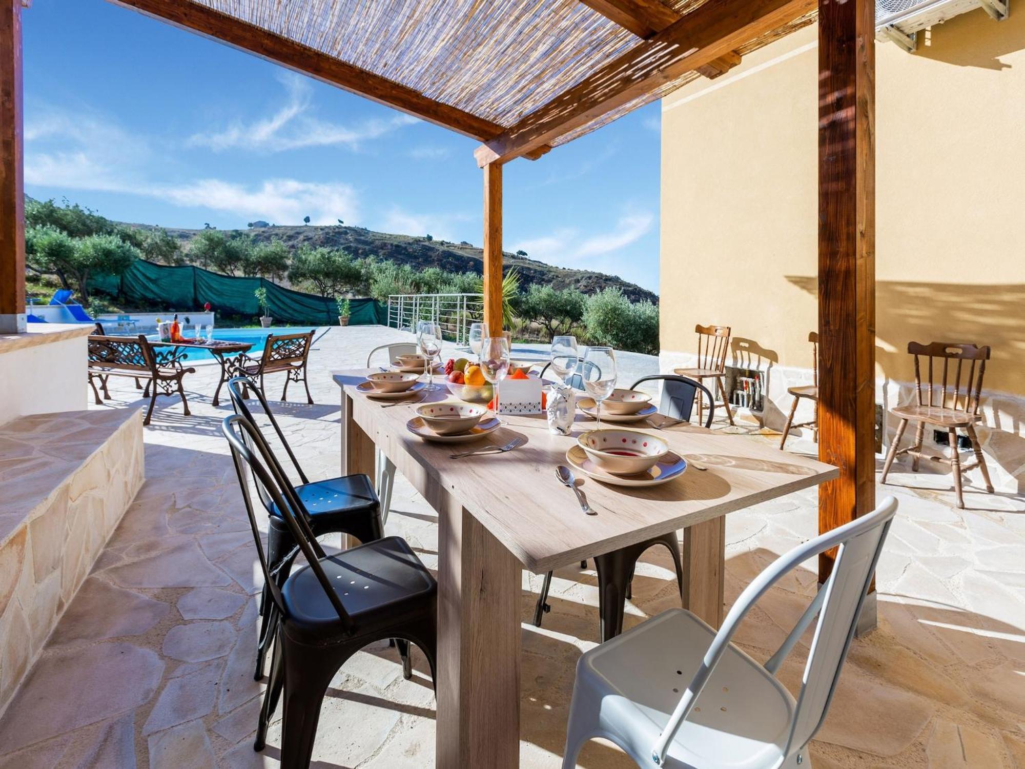 Ravishing Villa In Realmonte With Private Swimming Pool Екстериор снимка