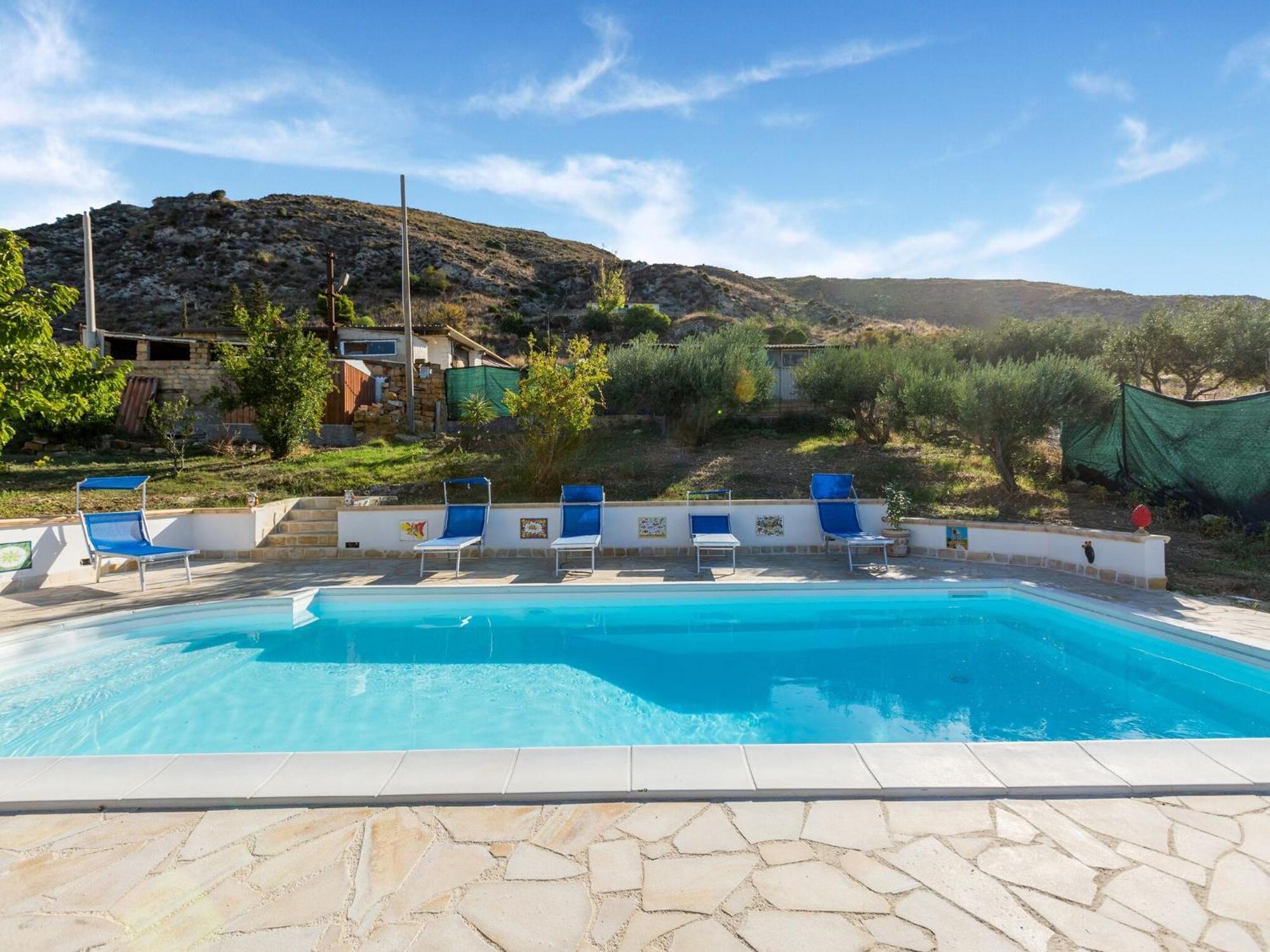Ravishing Villa In Realmonte With Private Swimming Pool Екстериор снимка